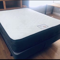 Queen Size mattress foam 11”thick brand new in plastic Box Spring include delivery available