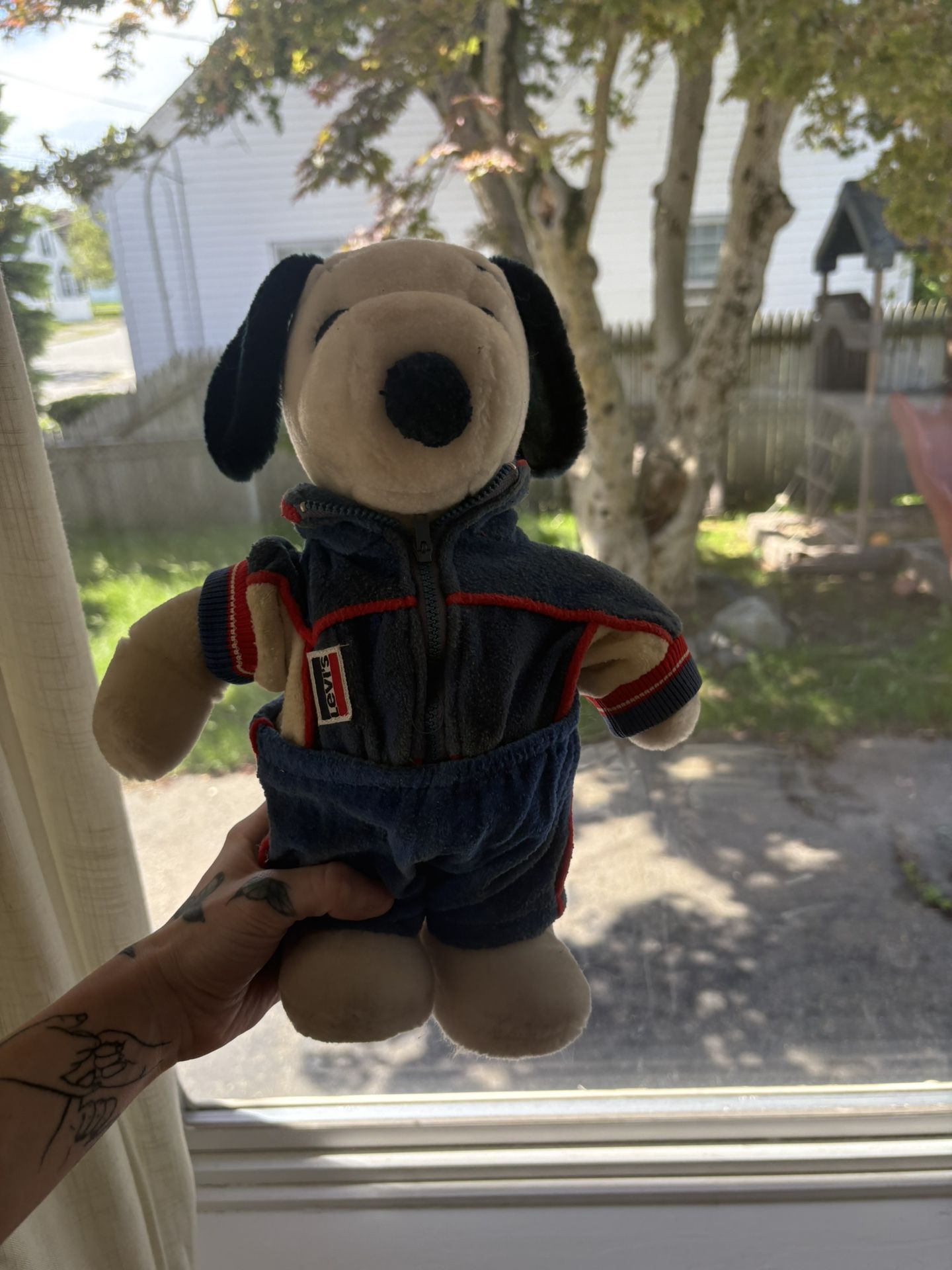Vintage Snoopy Wearing Levi Suit