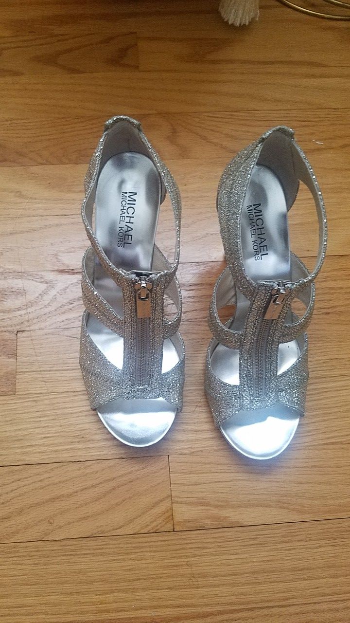 Michael Kors Silver Sandal Heels size 8