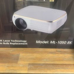McLaron Android Smart Projector 8K