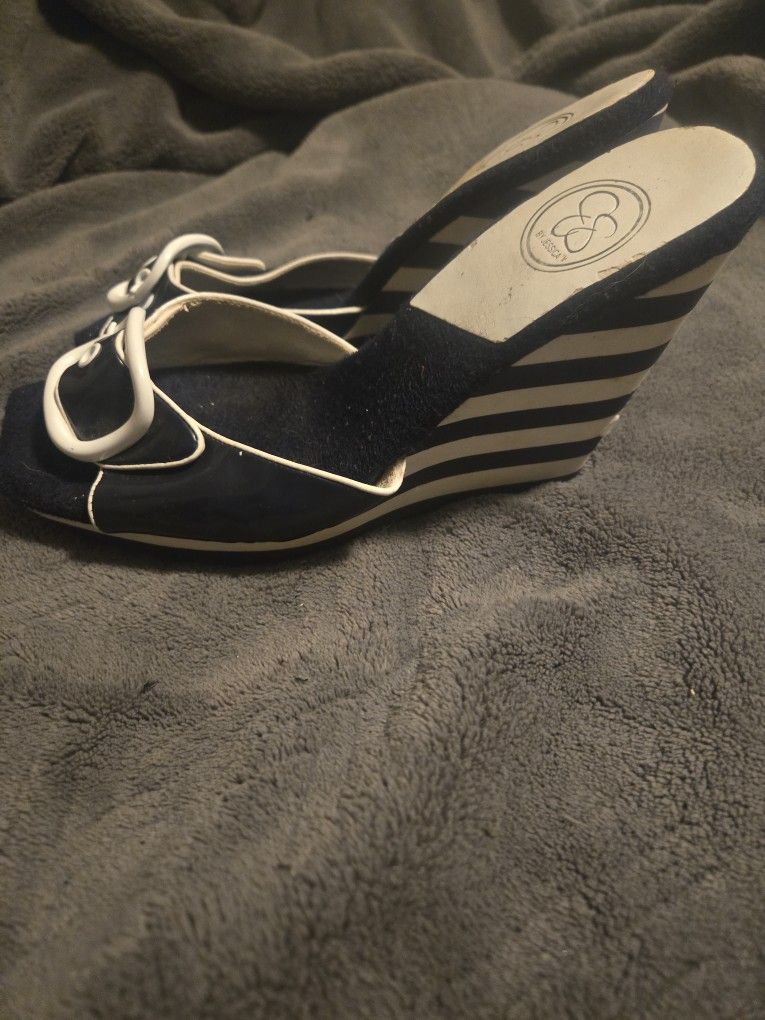Cute Used Wedges