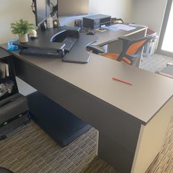 L Shaped Desk 72”x84”