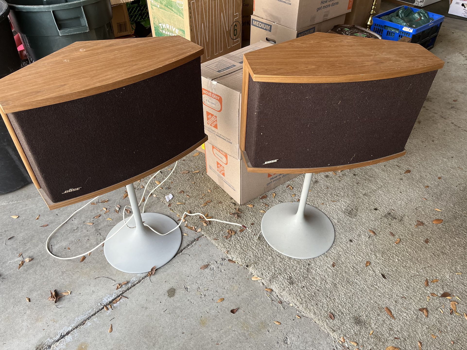 Set Of BOSE 901 SPEAKERS WITH TULIP STANDS