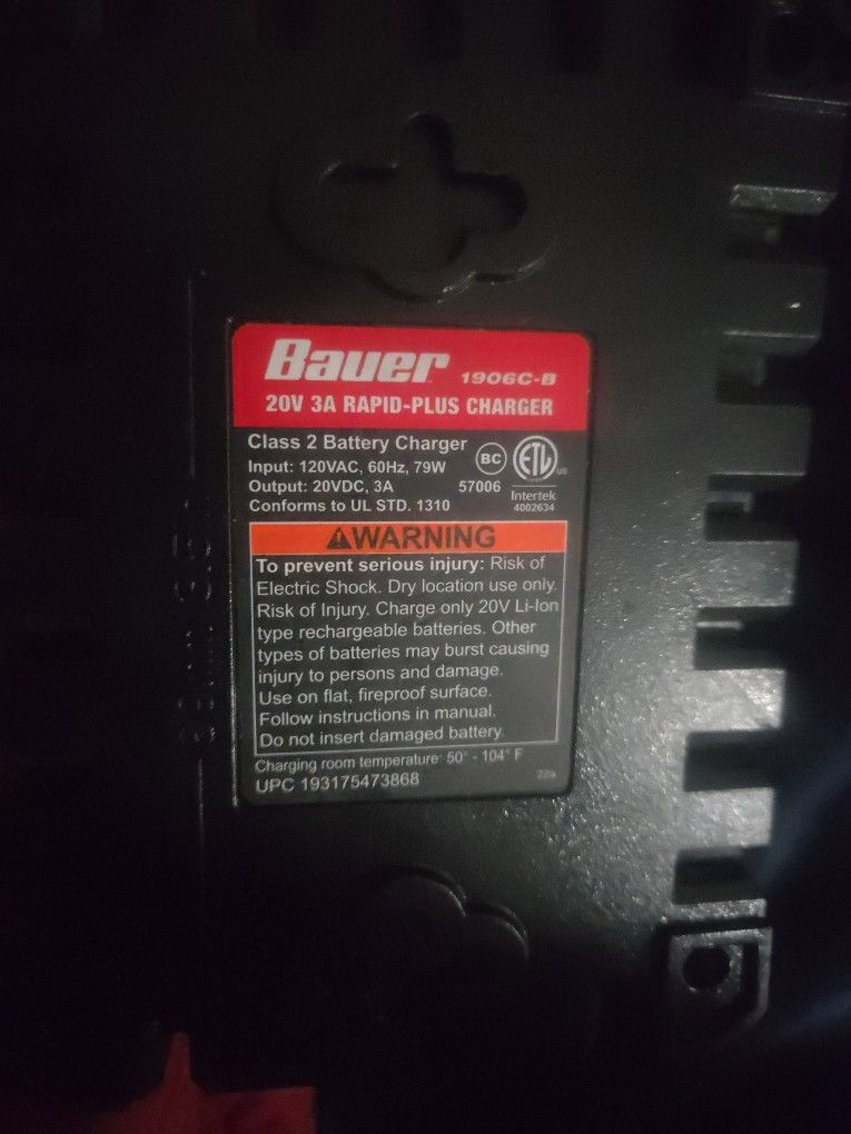 Bauer Charger