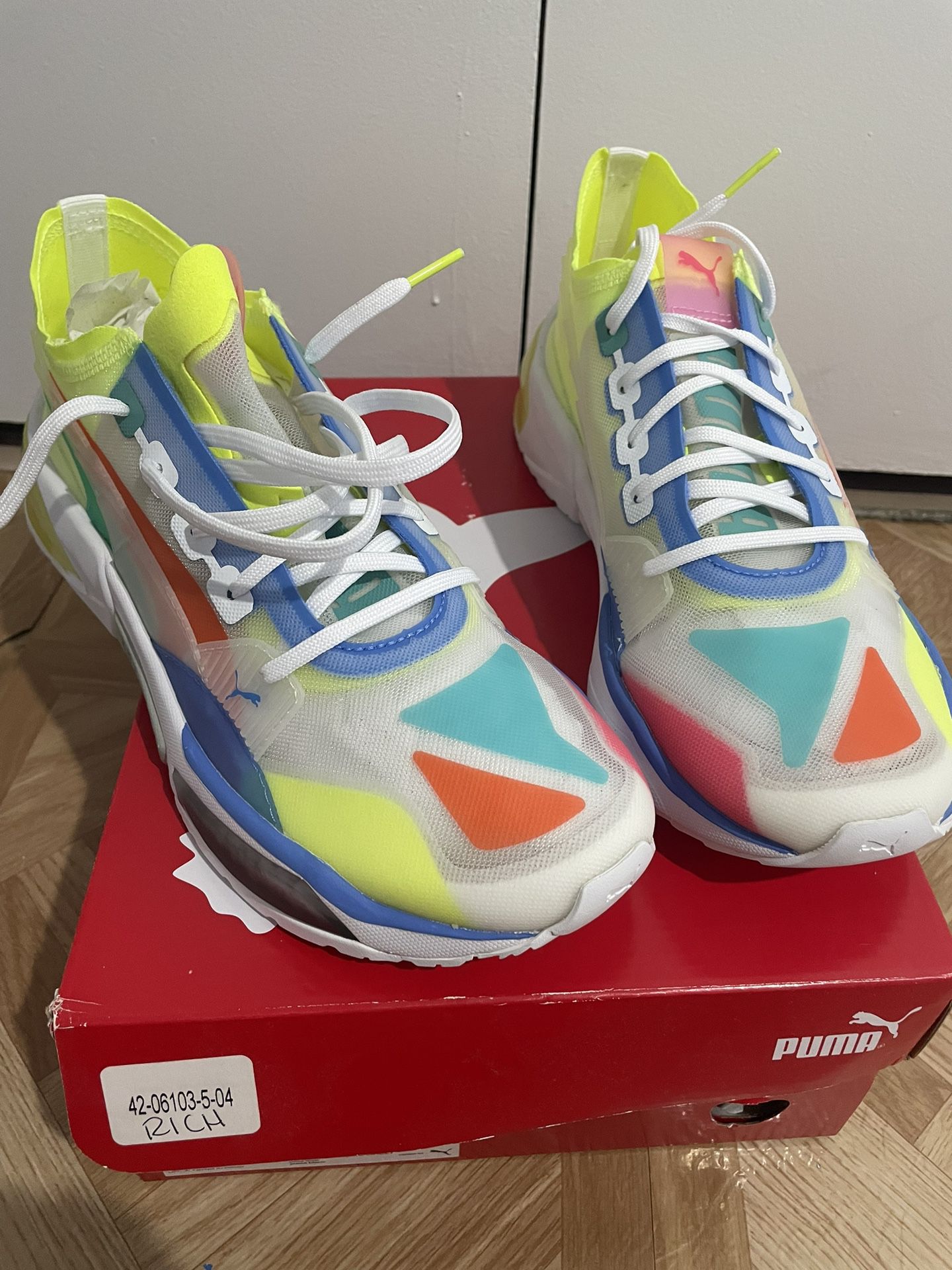 Puma Sneakers Size 9 Men for Sale in New York, NY -