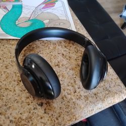 Beats Studio Pro 