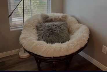 Papasan chair and cushion