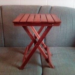 14x18 Folding Side Table