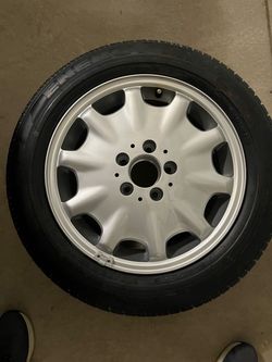 Mercedes Benz OEM 10 spoke wheel and tire (spare)