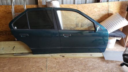 E36 front right (passenger) door