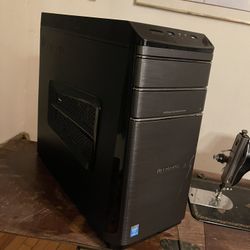 Lenovo K450e Gaming PC