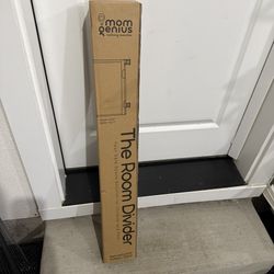 Retractable Baby Gate, Extra Wide, New In Box 