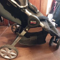BRITAX 3 WHEEL STROLLER 