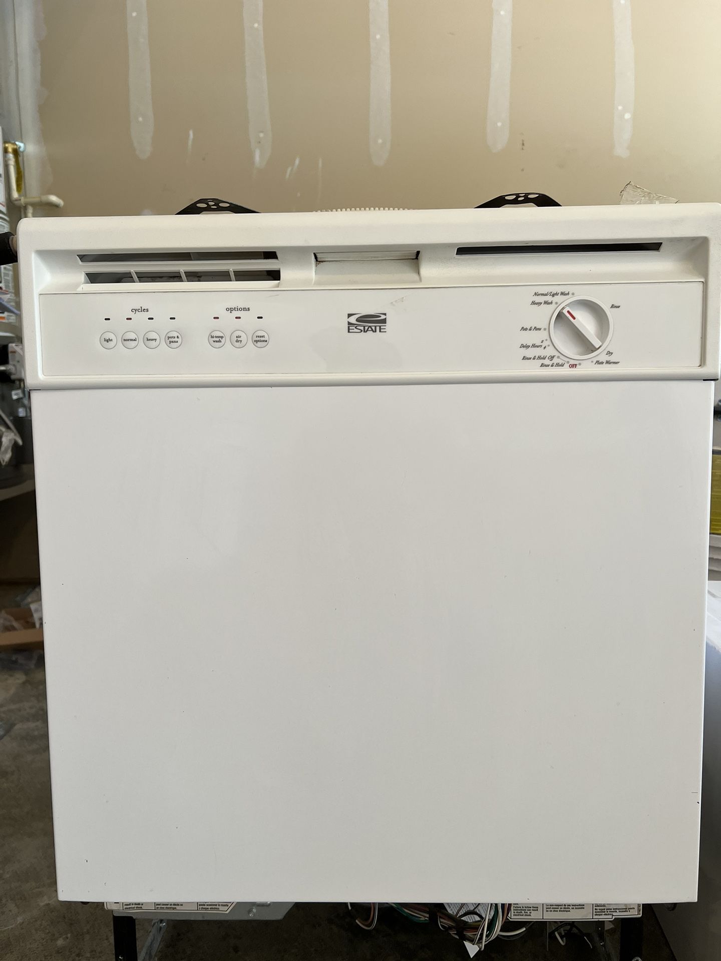Estate Dishwasher For Sell - Good Condition