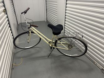Vtg Schwinn Gateway 700 C Beach Cruiser