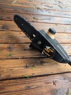 Poulan Pole pruner