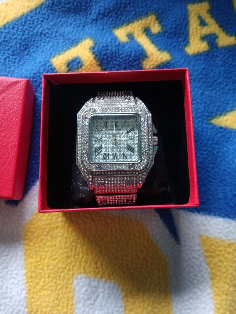 Icedout Moisanite Vvs Cartier R Watch With Box