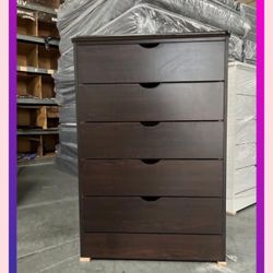 5 drawers dresser / Five drawers dresser / Cajonera