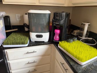Babybrezza formula and sterilizer