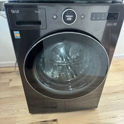 LG Washer And Dryer Turbo Steam
