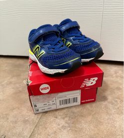 New Balance Toddler Size 6 Wide