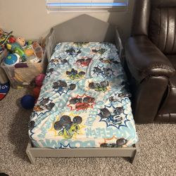 Toddler Bed With Mattress 