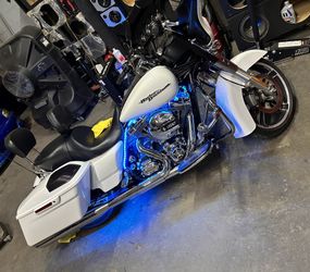 Custom. Motorcycle Wiring/Speaker Upgrades. 🔥 