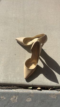 Nude brand new shoes