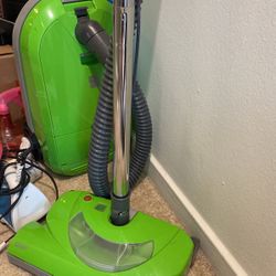 Vacuum Cleaner 2 For 20$
