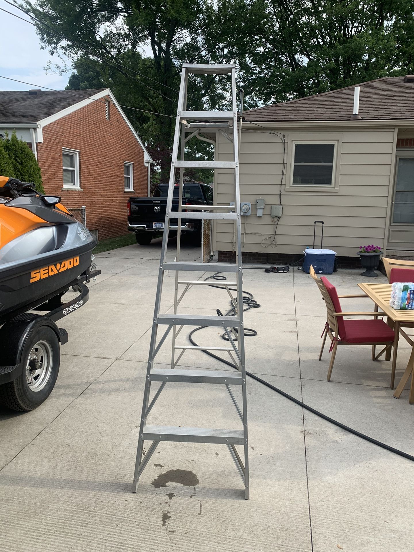 Aluminum 8ft ladder