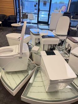 B0930S , Smart Bidet Toilet,1.28 GPF Dual Flush, Auto Open & Close, Auto Flush, Foot Sensor,1000 Gram MaP Flushing Score, Movement Drying, Heated Seat