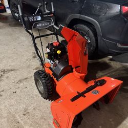 Ariens Deluxe 28