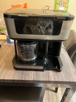 Coffee pot