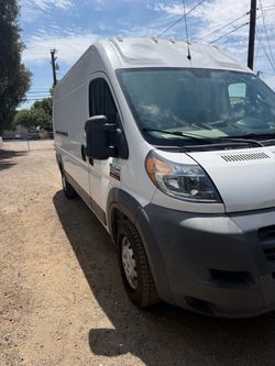 Ram ProMaster 2500 High Roof Cargo Van