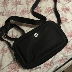 Lululemon Purse
