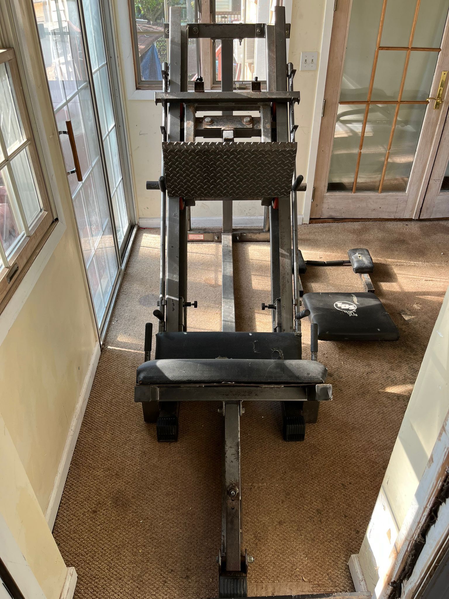 TDS Leg Press/ Hack Squat Machine (DELIVERY AVAILABLE)