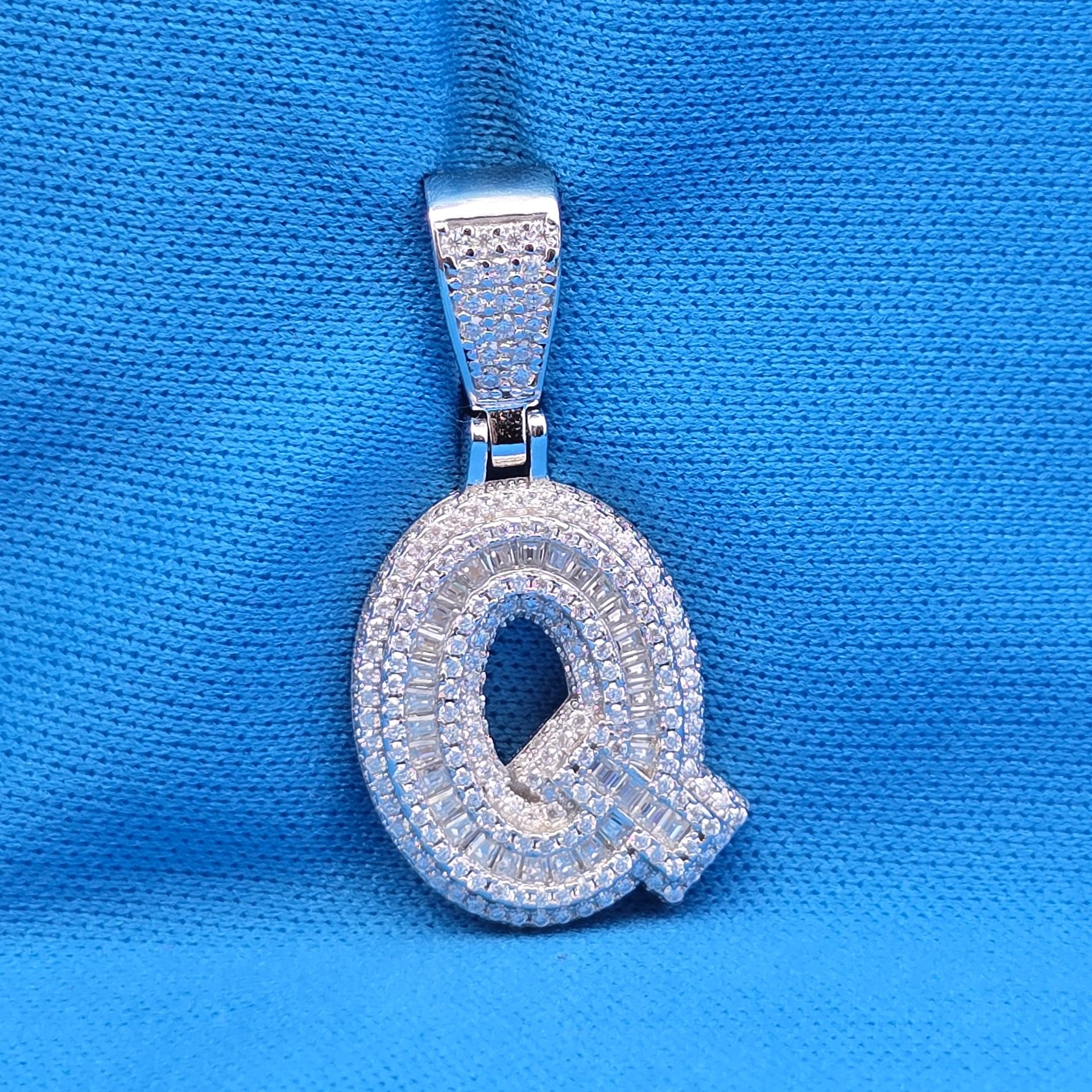 Moissanite 2.73 ctw Initial