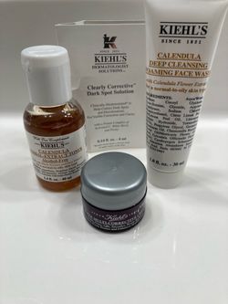 Kiehl’s Dermatology Anti-Aging Bundle