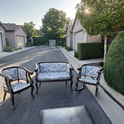 Vintage Floral Armchairs And Loveseat Set