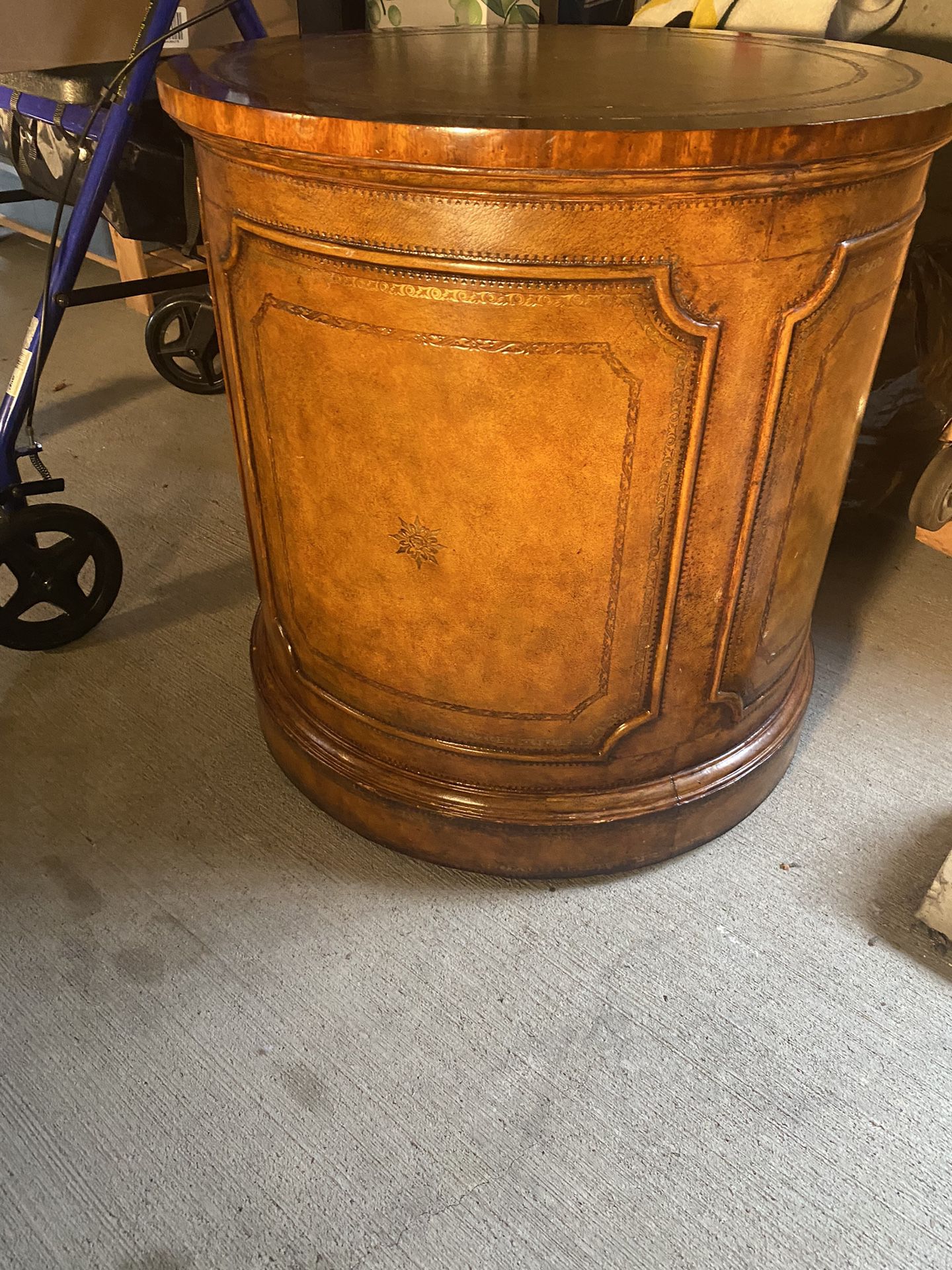 PENDING Vintage Leather Side Table 24”x24”
