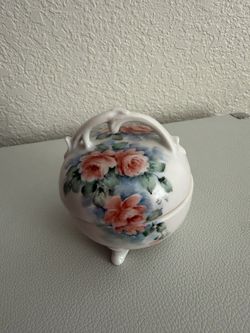 Porcelain  Jewelry Box