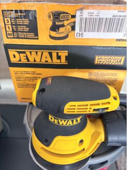 DEWALT SANDER