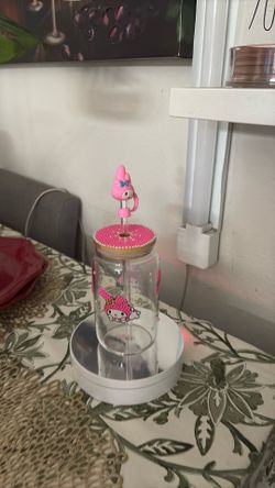 Glass cup