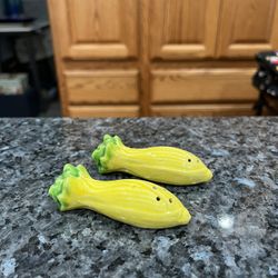 Vintage Ceramic Laying Celery Stalk Bunch.  Preowned With Original Cork Stoppers.  