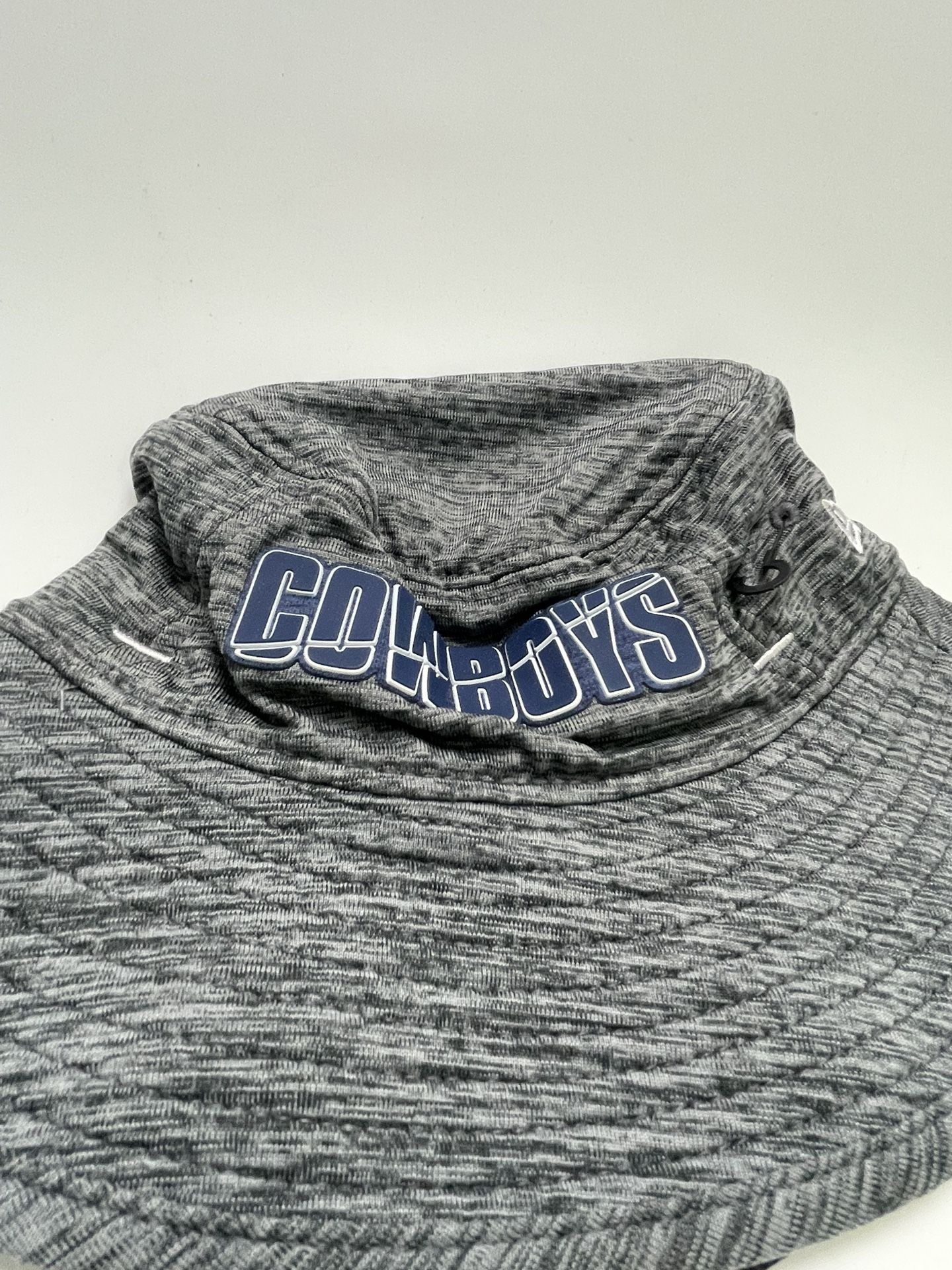 Dallas Cowboys bucket hat brand new for Sale in Los Angeles, CA