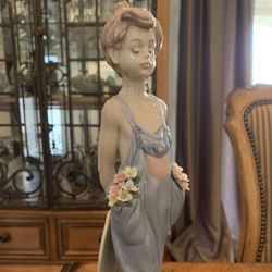 Lladro “Pocket Full Of Wishes” - 7650