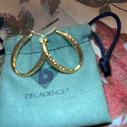 DECADENCE EARRINGS 