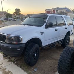Ford Expedition White 2001
