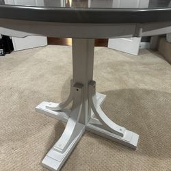  Breakfast Table 