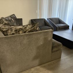 Sofa & Chairs(2)